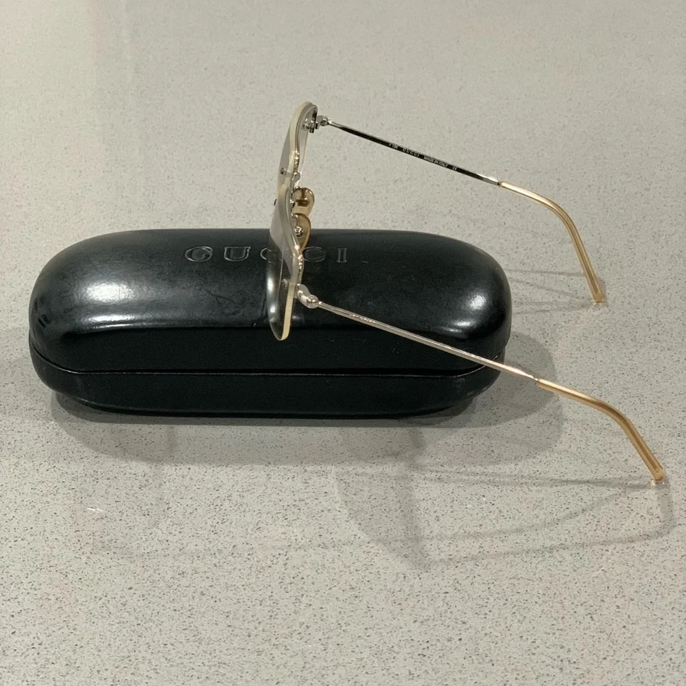 Vintage Gucci Y2K Sunglasses - Picture 4 of 5